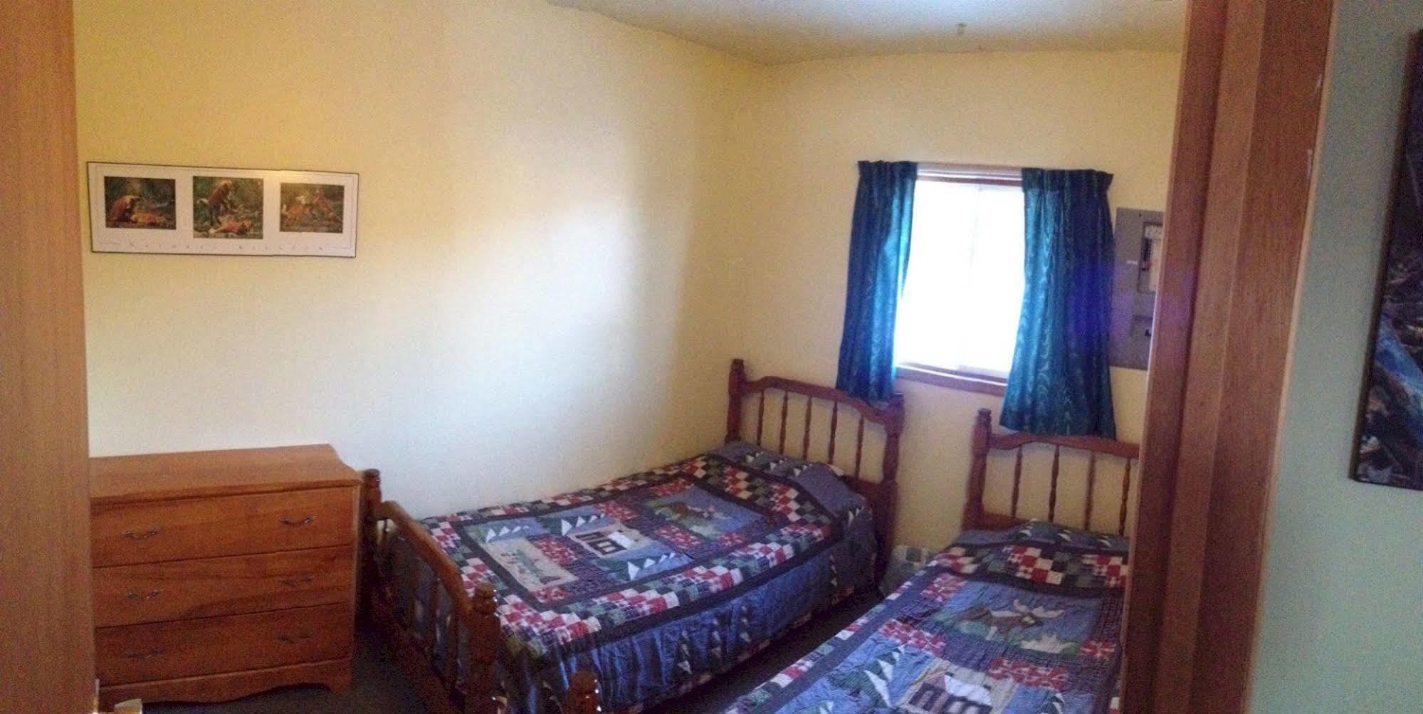 All Star Resort Madawaska Экстерьер фото