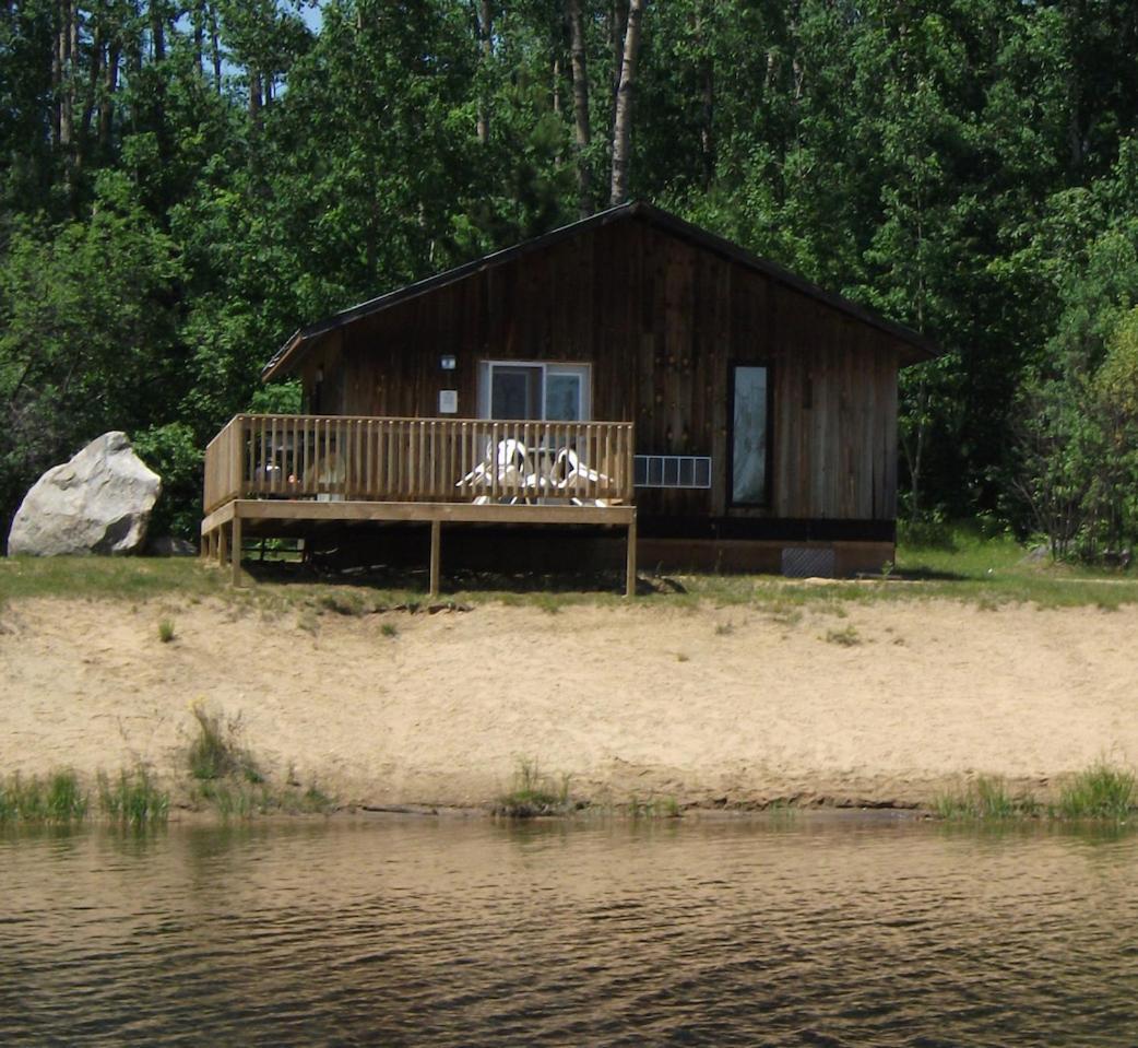 All Star Resort Madawaska Экстерьер фото